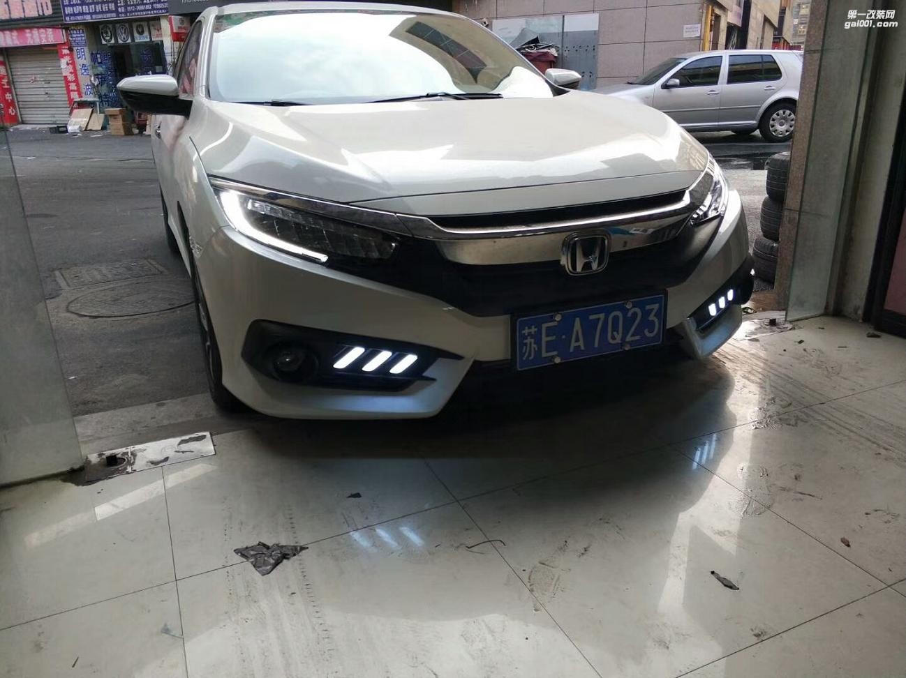 昆山10代思域升級高配led大燈加hks泄壓閥