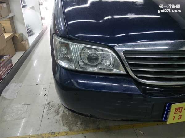 西寧汽車大燈改裝別克GL8汽車燈光升級|精藝精車燈改裝案例