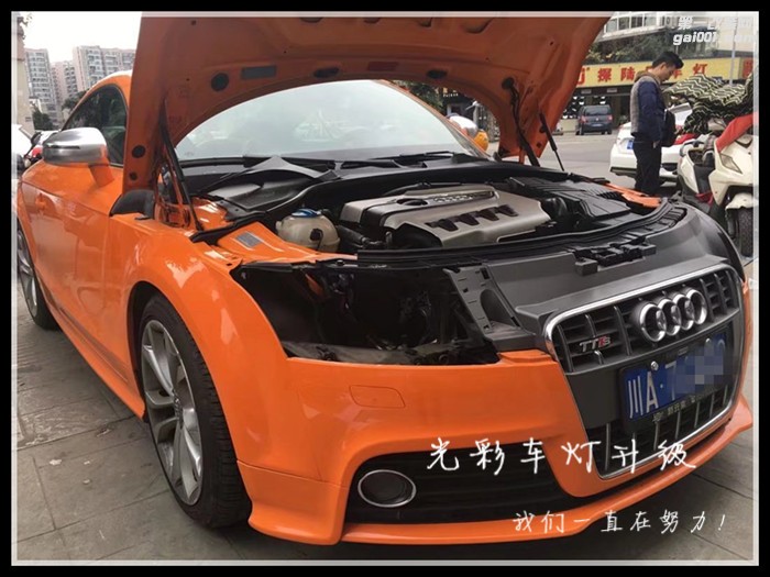 奧迪TT原車大燈老化改裝德國原裝進口海拉五氙氣燈成都光彩車燈