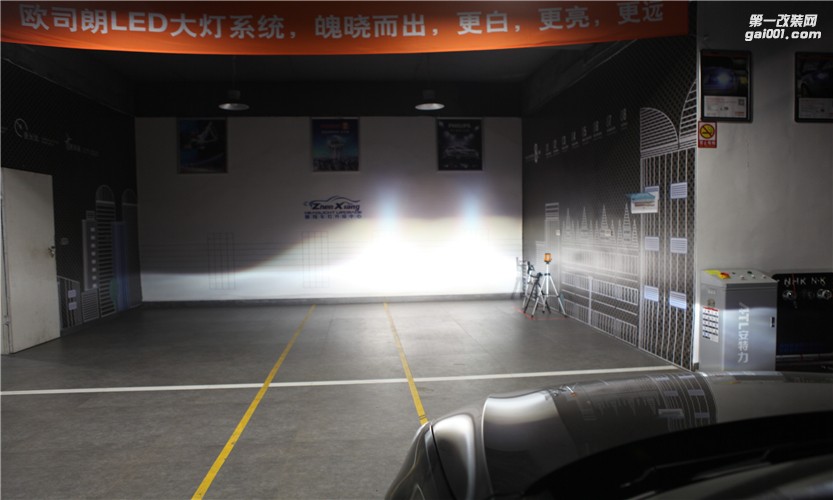 柳州最專業(yè)的改燈店，車燈升級改裝，寶來改雙光透鏡
