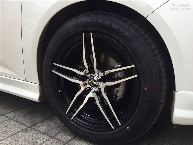 成都銳行三廂?？怂垢难b輪轂小包圍