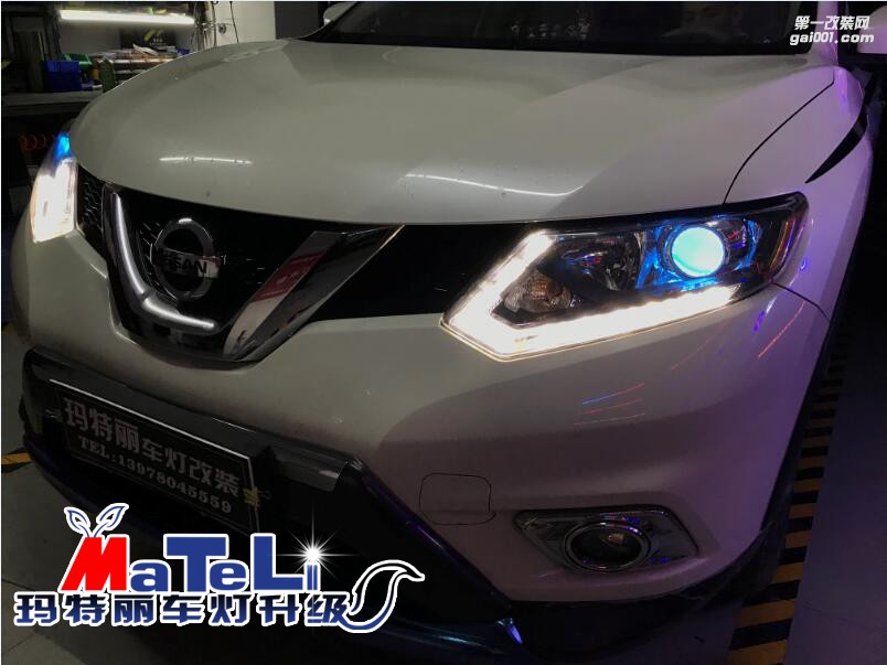 日產(chǎn)奇駿升級NTTK雙光透鏡