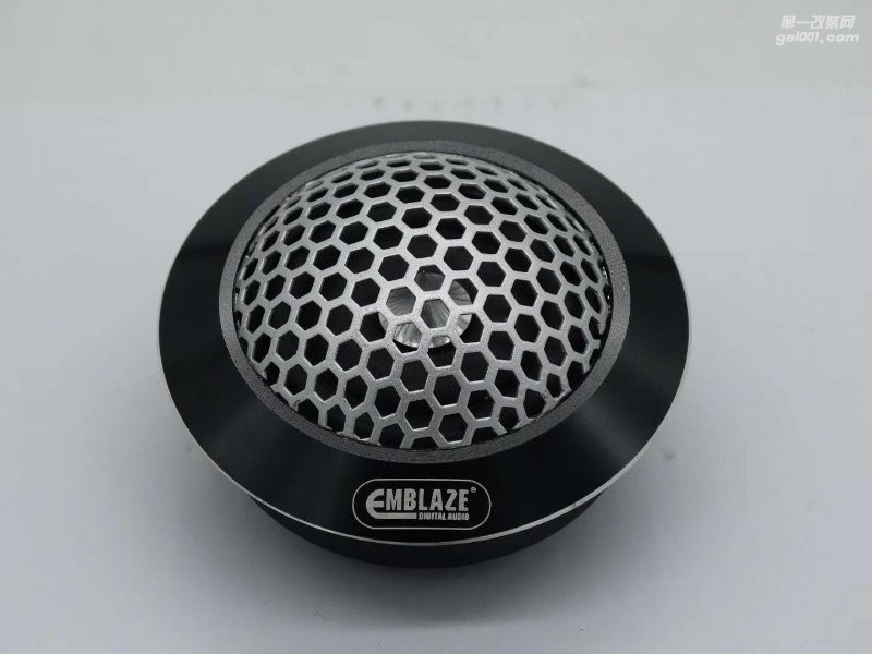 泰國ES65.3三分頻汽車音響東莞道聲專業(yè)汽車音響隔音改裝店
