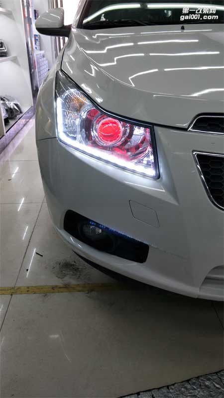 西寧汽車大燈改裝，雪佛蘭科魯茲改裝車燈+海拉5透鏡