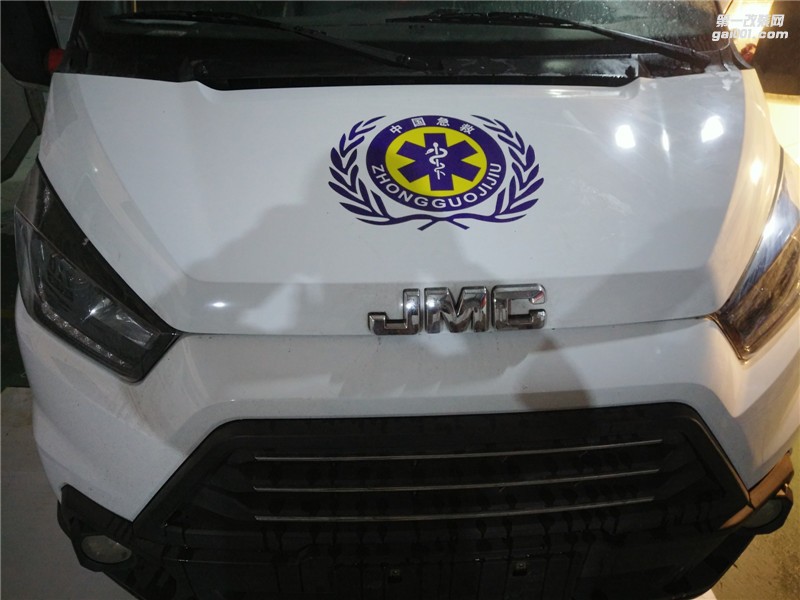 西安特順救護(hù)車(chē)改裝--西安漢楓房車(chē)