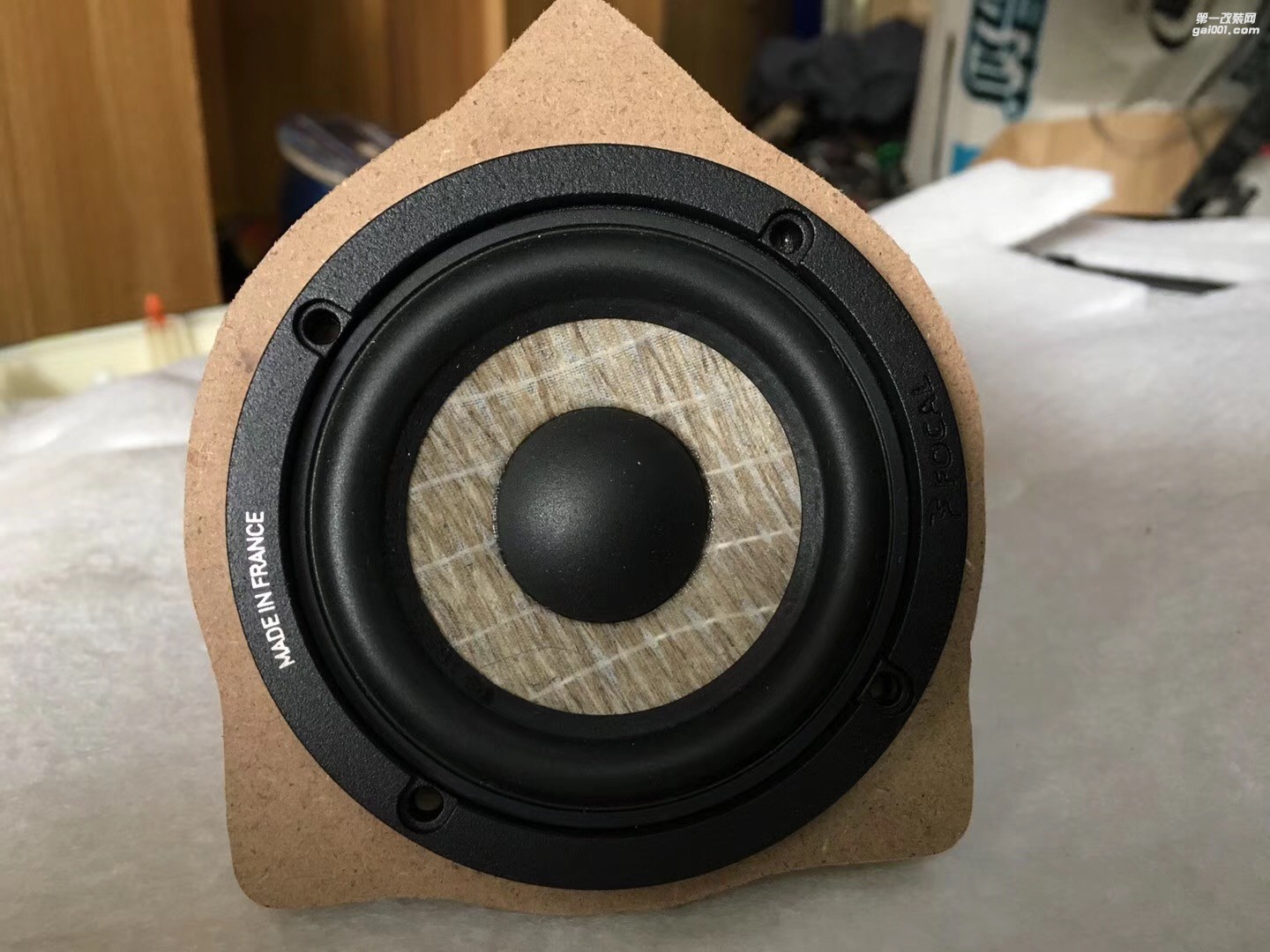 汕頭市星悅汽車音響奔馳GL500音響改裝法國(guó)勁浪PS165F3三分頻喇叭德國(guó)喜力仕H400X功放DSP.2尋找最美音樂