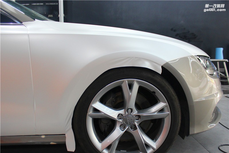 長(zhǎng)沙匯格車(chē)研 奧迪S5施工德國(guó)PWF電光白