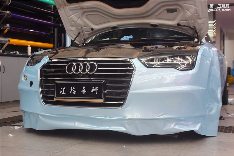 長沙進口改色膜 奧迪A7全車馬卡龍爵士藍