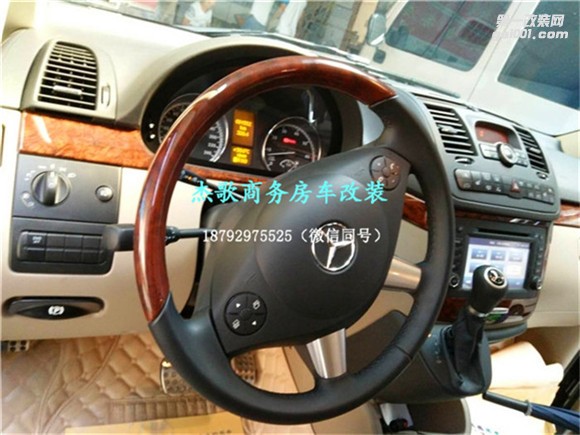西安商務(wù)車內(nèi)飾改裝/奔馳唯雅諾內(nèi)飾個(gè)性定制改裝，簡(jiǎn)約而不簡(jiǎn)單！