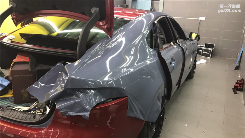 長沙進口改色膜 捷豹XF施工CYS水泥灰