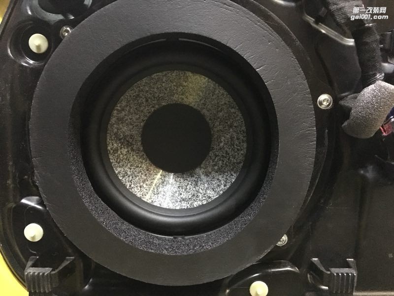 汕頭市星悅汽車音響改裝保時捷718也要改音響？這才是真正的汽車發(fā)燒友！勁浪N07搭配創(chuàng)世紀帶來不一樣感受