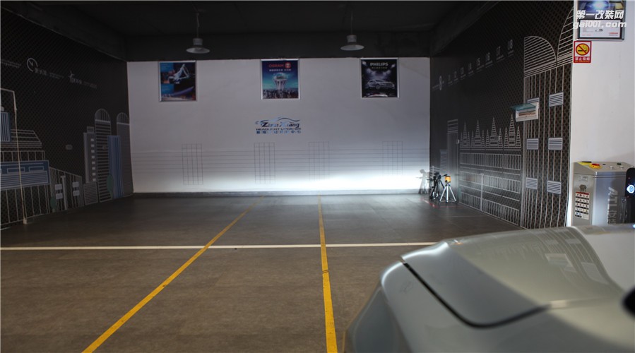 速騰車燈升級，為什么要升級改裝大燈？汽車出廠時配置的大燈，為何還要升級改裝？