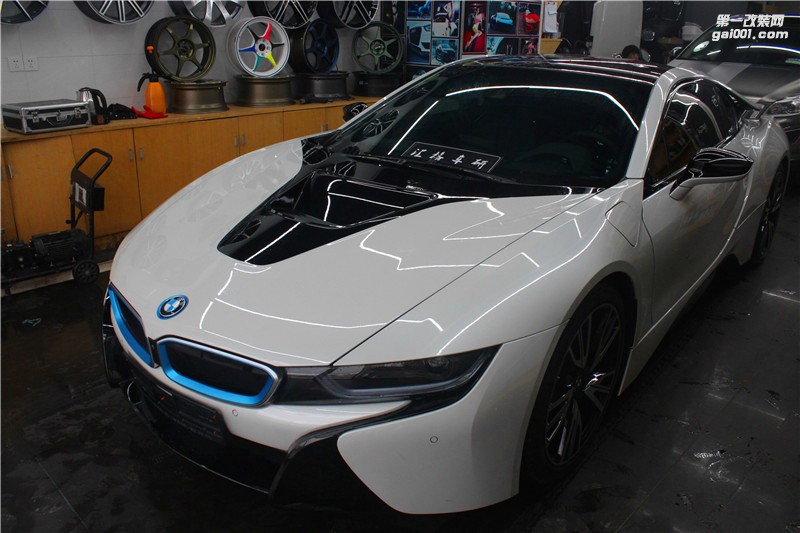 长沙汇格车研 宝马BMWi8施工透明保护膜