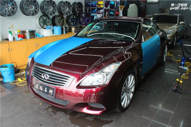 長(zhǎng)沙全車進(jìn)口啞光STM電鍍改色膜 英菲尼迪G37施工電鍍藍(lán)