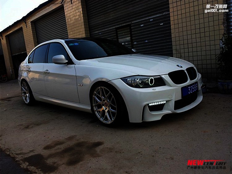 寶馬3系改裝1系M前杠 BMW E90改裝M3大包圍后杠 中尾段閥門排氣