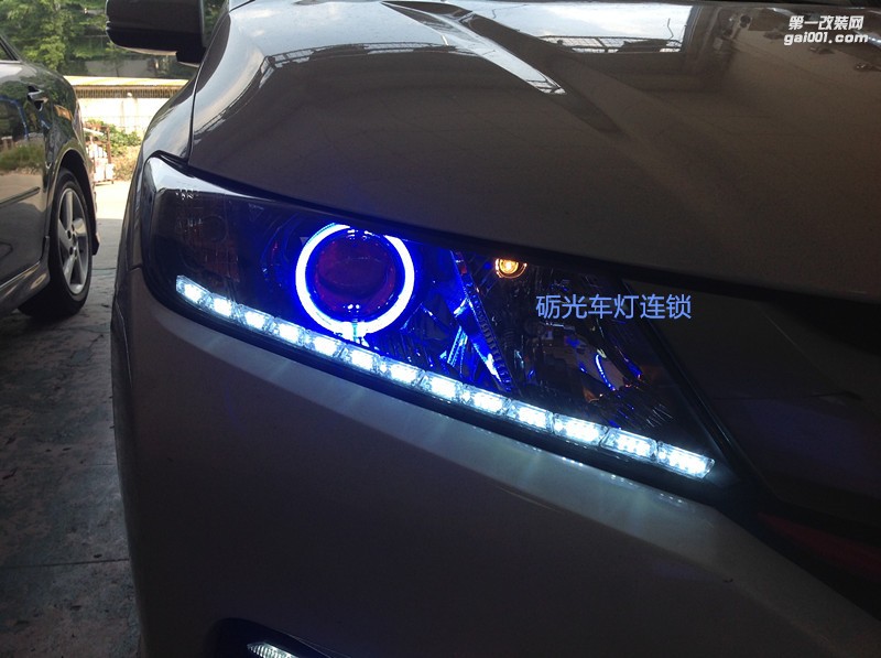 汽車大燈改裝 本田鋒范大燈升級海拉5透鏡飛利浦5500K套裝