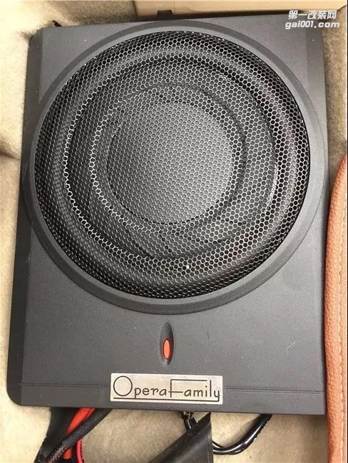 日產(chǎn)天籟無損音響改裝 歌劇世家、英國正弦波使汽車音樂聽感升級【清遠(yuǎn)至上音樂】