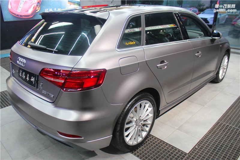 長(zhǎng)沙車(chē)身改色膜實(shí)體店 奧迪A3全車(chē)改色電光鈦灰