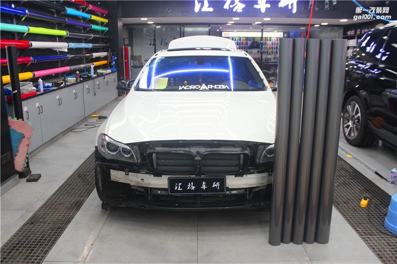 長沙車身改色 寶馬5系改色3m錦繡灰