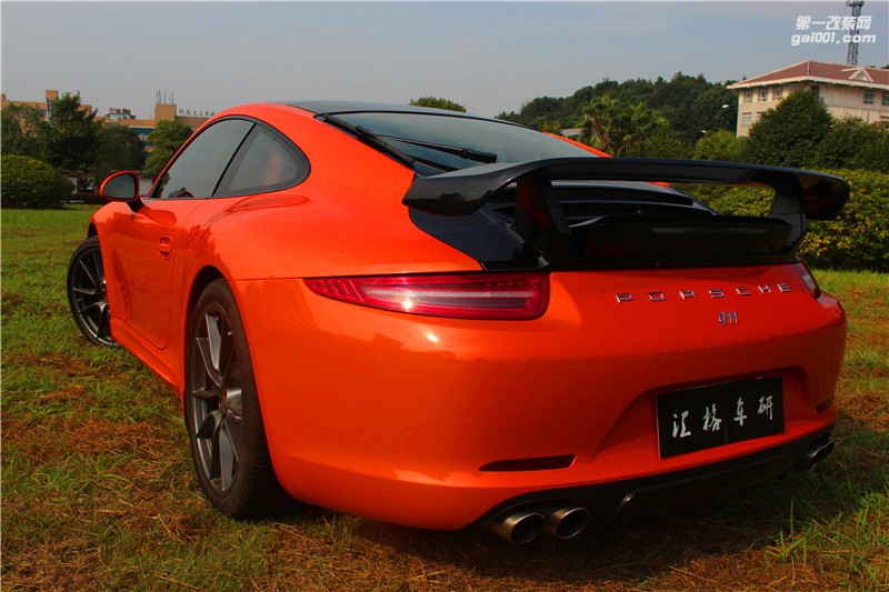 長沙保時(shí)捷911全車施工亮光烈炎橙