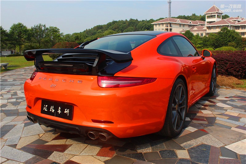 長沙保時(shí)捷911全車施工亮光烈炎橙