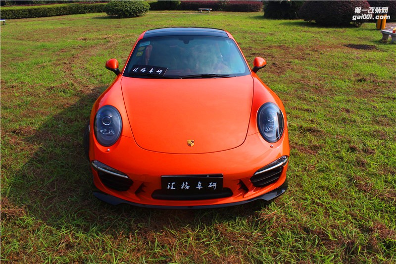 長沙保時(shí)捷911全車施工亮光烈炎橙