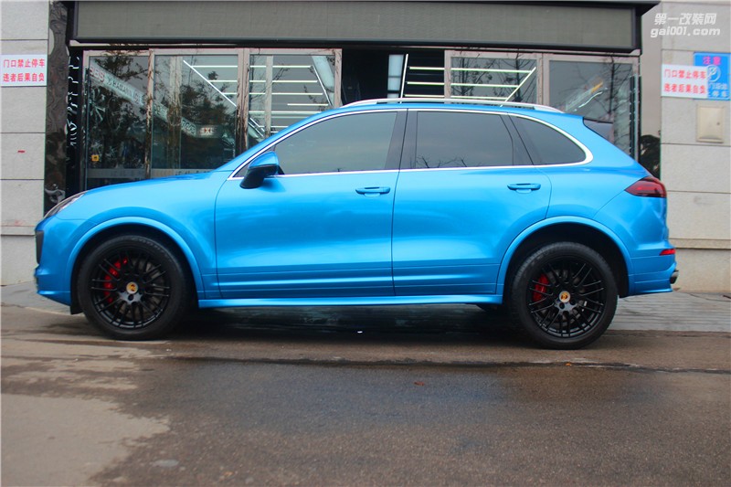 長(zhǎng)沙卡宴GTS全車施工艾利小珠光
