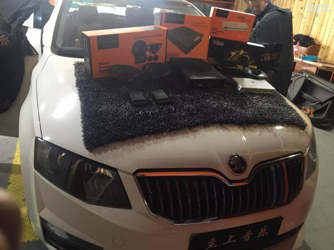 斯柯達TSi280音響改裝歌劇世家、英國正弦波性價比音響套餐【清遠至上音樂】