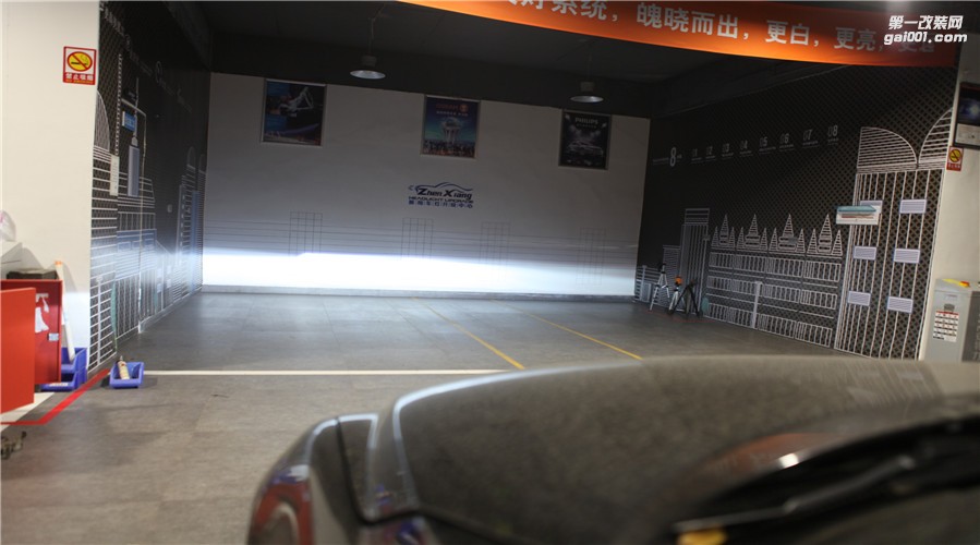 廣西專業(yè)車燈改裝，氙氣燈有沒有鹵素?zé)艉茫? aid=