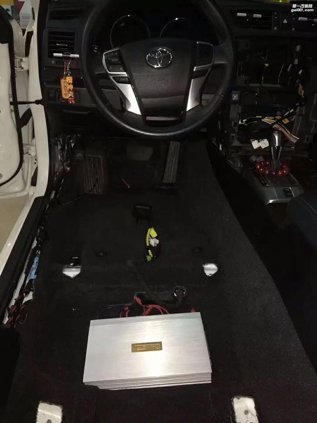 不要再等啦！趕緊用音樂來滋潤一下自己吧！豐田銳志音響改裝德國佛倫詩三分頻系統(tǒng)