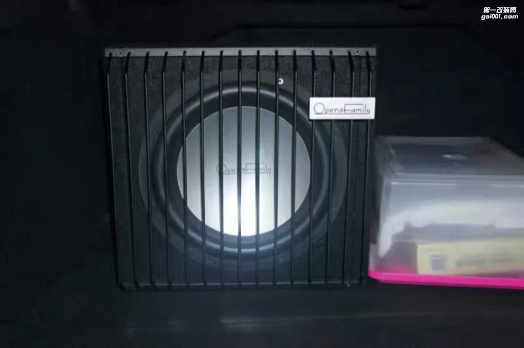 馬自達CX5發(fā)燒級入門音響改裝 感受每個音符圍繞著耳朵跳動