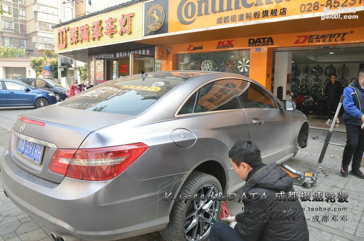奔馳E級(jí) 改裝18寸雅泛迪SR77輪轂 裝車案例 年底促銷