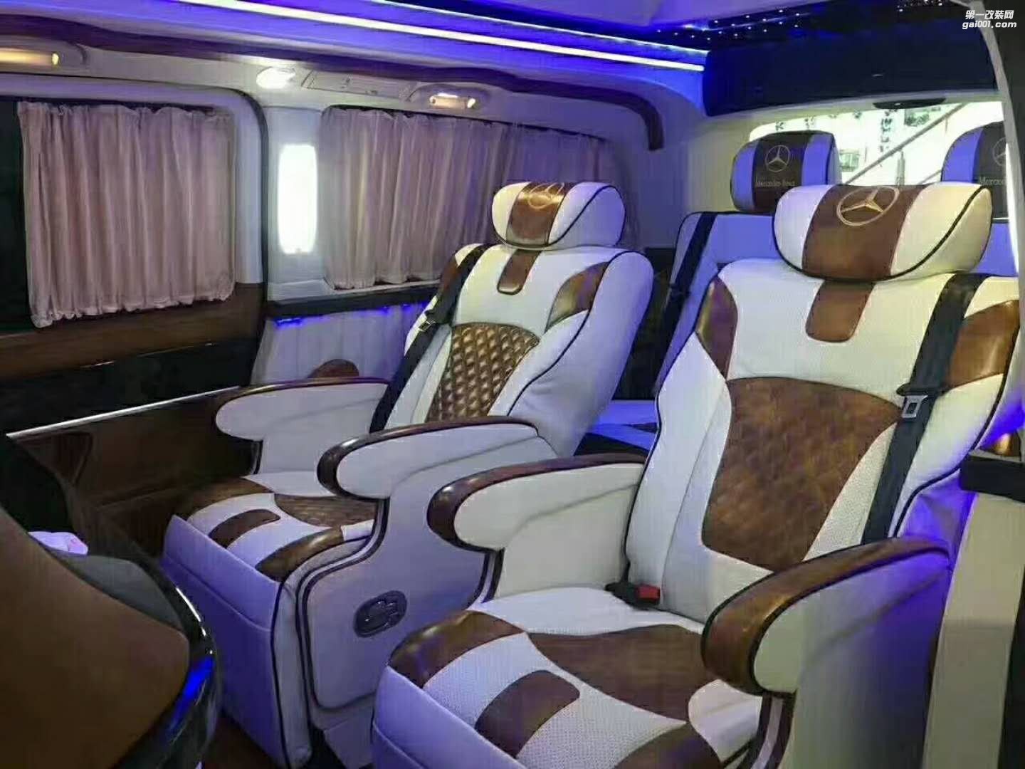 奔馳V260柚木地板航空座椅-西安漢楓