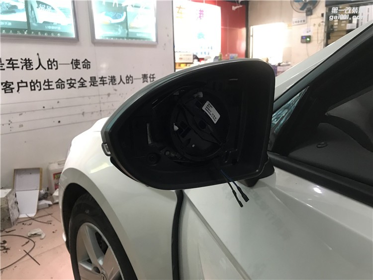 貴陽凌度改裝一鍵啟動(dòng)多功能方向盤定速巡航改裝后排空調(diào)出風(fēng)口后視鏡電動(dòng)折疊