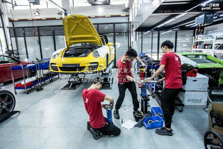 保時(shí)捷997.2 Turbo S倍適登減震器代理德國(guó)Bilstein B16電調(diào)避震安裝