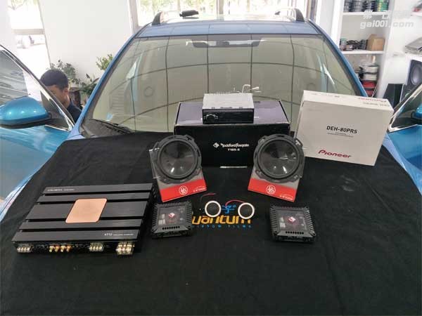 西寧精藝精汽車音響改裝 馬自達3改裝美國來福汽車音響