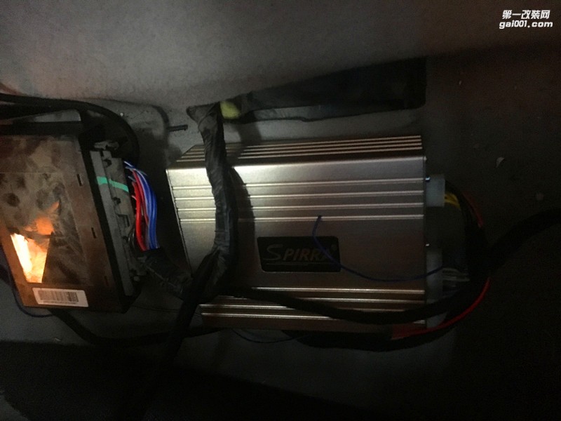 吉利帝豪升級斯派朗DSP功放-唐山樂暢汽車音響