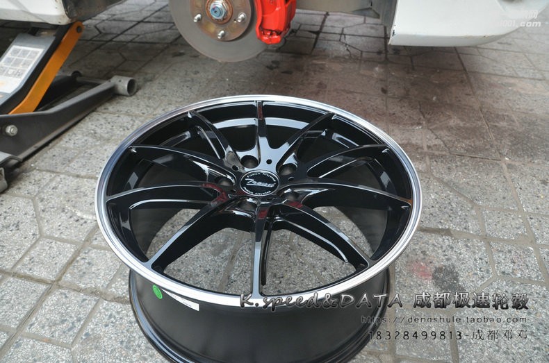 成都極速輪轂 思域改裝18寸雅泛迪SP90 輪轂裝車完成