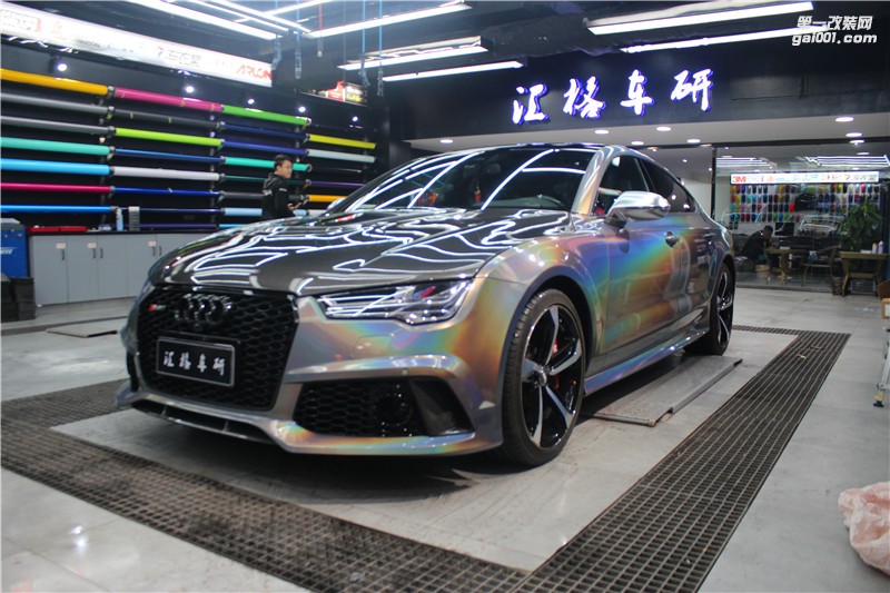長沙奧迪RS7改色貼膜施工3M錦繡灰