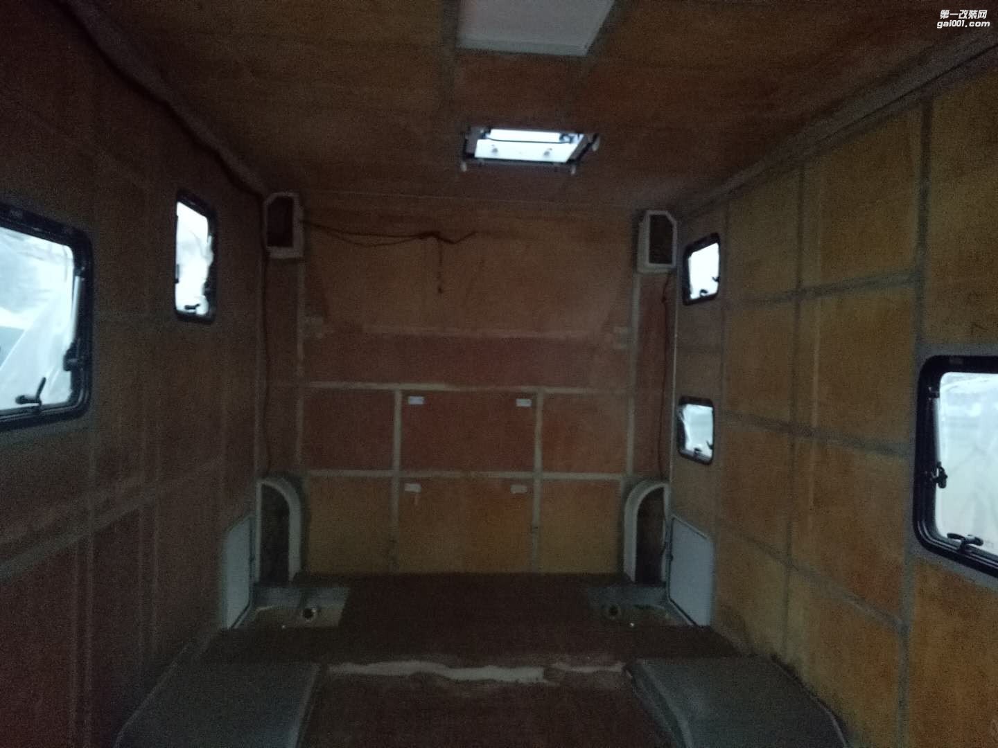 依維柯房車－底盤出售－西安漢楓