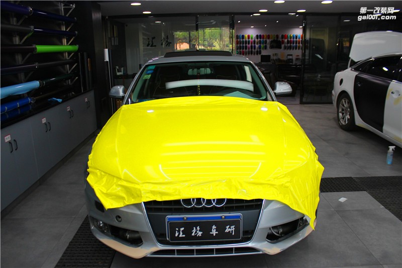 長(zhǎng)沙全車改色貼膜 奧迪A4施工CYS檸檬黃