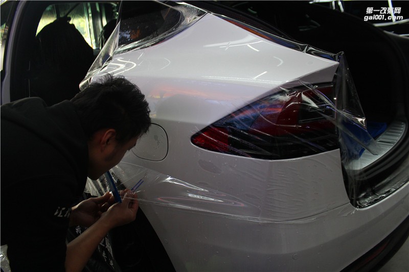 長沙特斯拉全車施工法國進口HEXIS透明膜