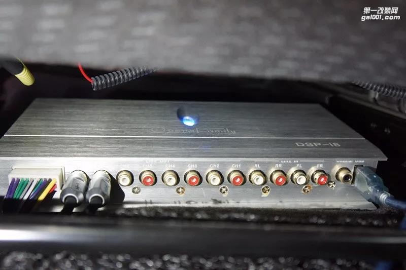 清遠(yuǎn)至上音樂本田艾力紳音響無損升級 驅(qū)走原車乏味音質(zhì)