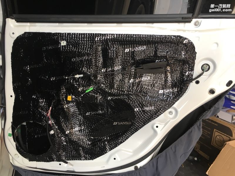 汕頭市星悅汽車音響改裝豐田銳志那些年我們一起追過的音樂改裝三分頻意大利赫茲十五周年喇叭
