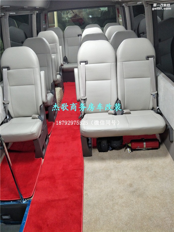 豐田考斯特/中巴車(chē)地板改裝專(zhuān)屬篇！用最實(shí)惠的價(jià)格買(mǎi)到最豪華的享受！