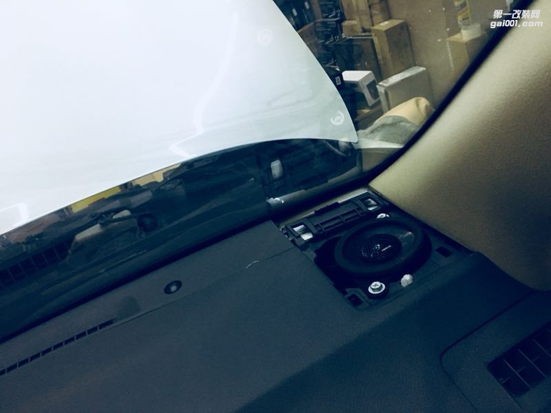 汕頭市星悅汽車音響改裝豐田霸道音響改裝星悅D套餐車載音響坐上車的人有耳福了內(nèi)心澎湃