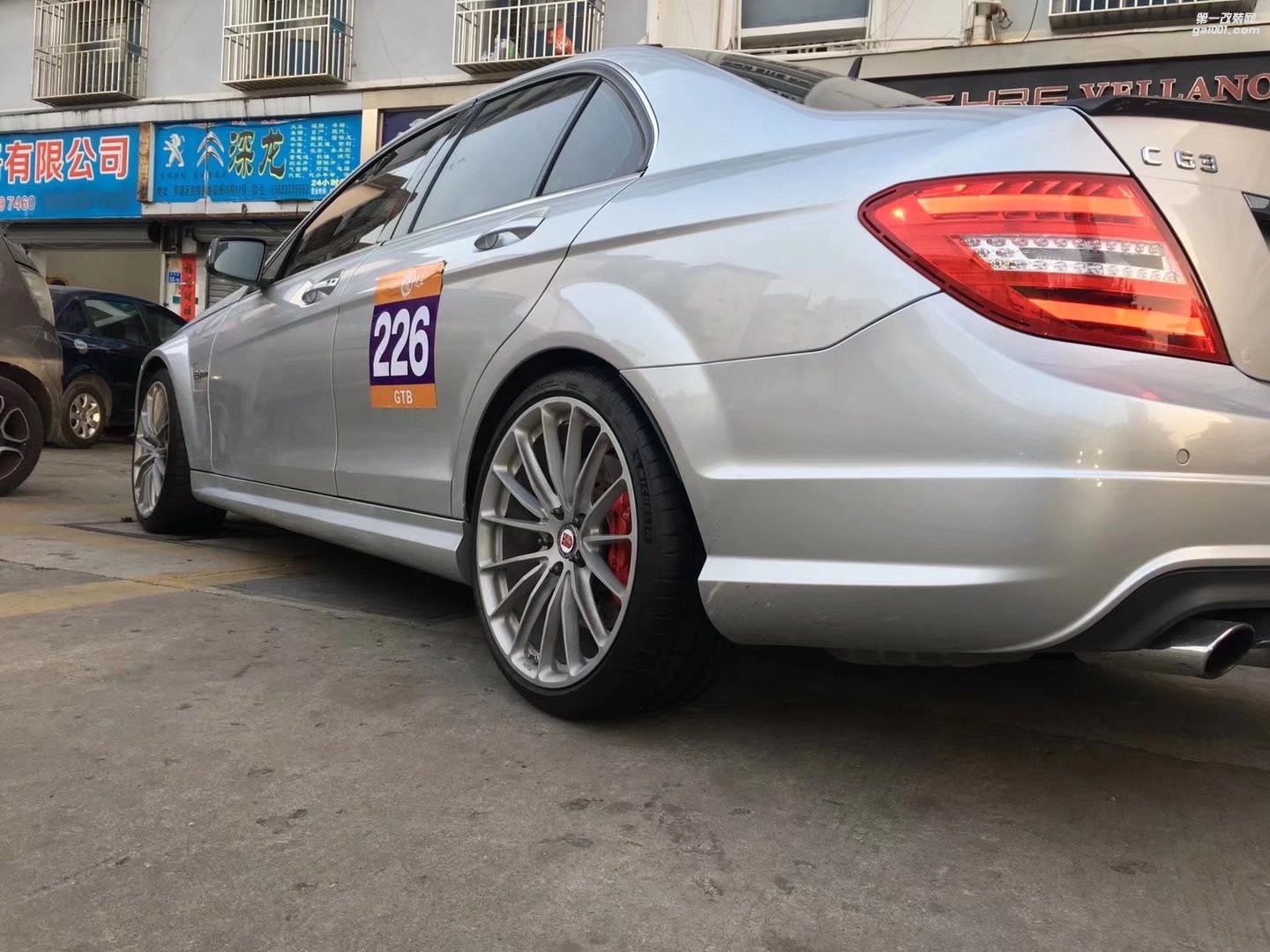 奔馳，換 美國(guó)  正品 HRE 完工！