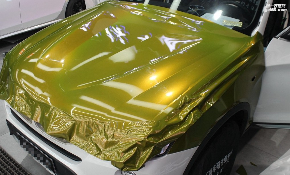 成都靚車(chē)匯青羊店寶馬X3彩虹青檸綠汽車(chē)改色貼膜