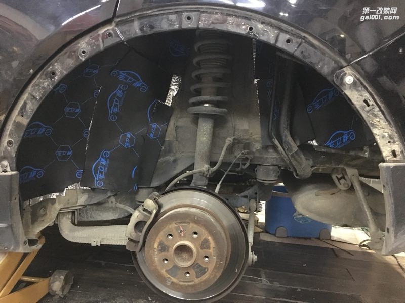 汕頭市區(qū)哪里有比較好的汽車音響改裝店傳祺GS5全車升級(jí)史泰格隔音降噪汕頭星悅汽車音響改裝勁浪三分頻