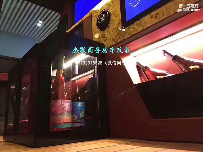 林肯領(lǐng)航員汽車內(nèi)飾改裝，五星級版的娛樂空間！